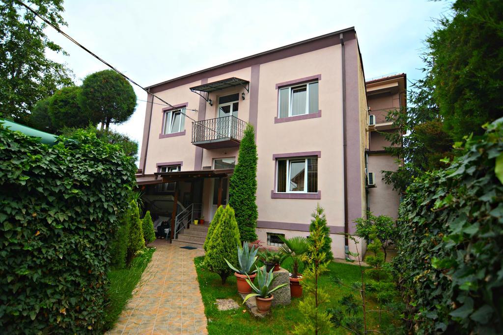 Guest House Via Bitola Luaran gambar
