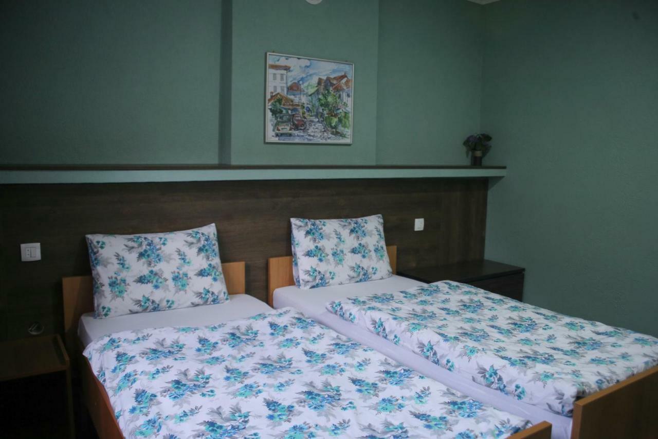 Guest House Via Bitola Luaran gambar